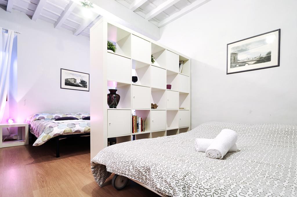 Uffizi Apartment Φλωρεντία Δωμάτιο φωτογραφία