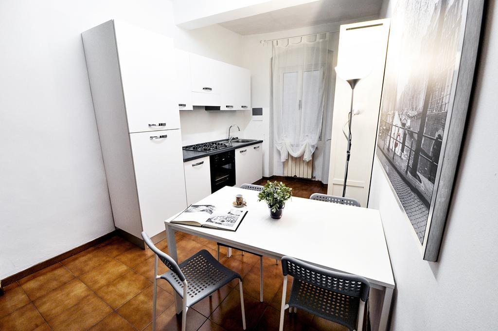 Uffizi Apartment Φλωρεντία Δωμάτιο φωτογραφία